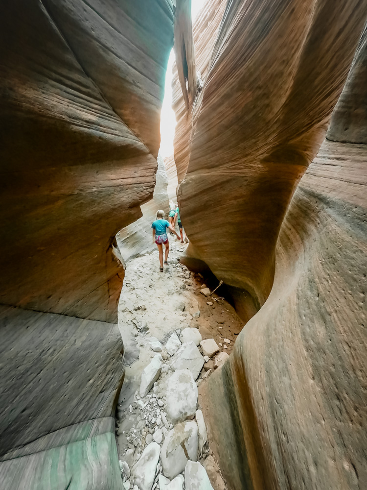 Canyoneering in Keyhole Canyon, Zion NP