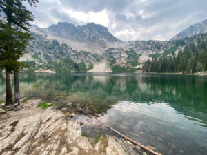 Apline and Sawtooth Lake Hiking Guide