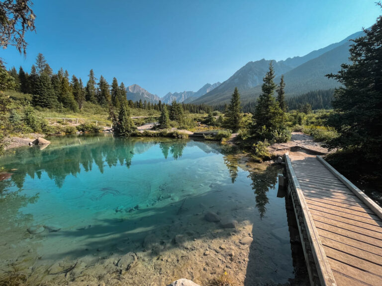 8 Best Lakes in Banff to Explore - Chasing ADVNTR
