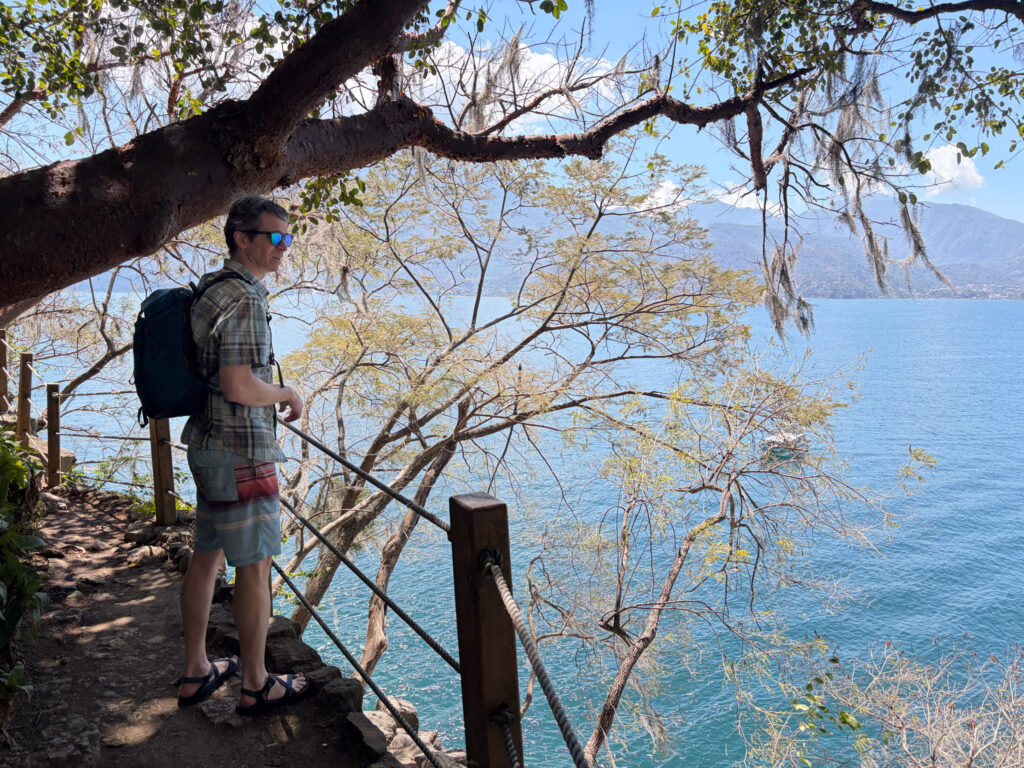 What to do at Cerro Tzankujil Nature Reserve