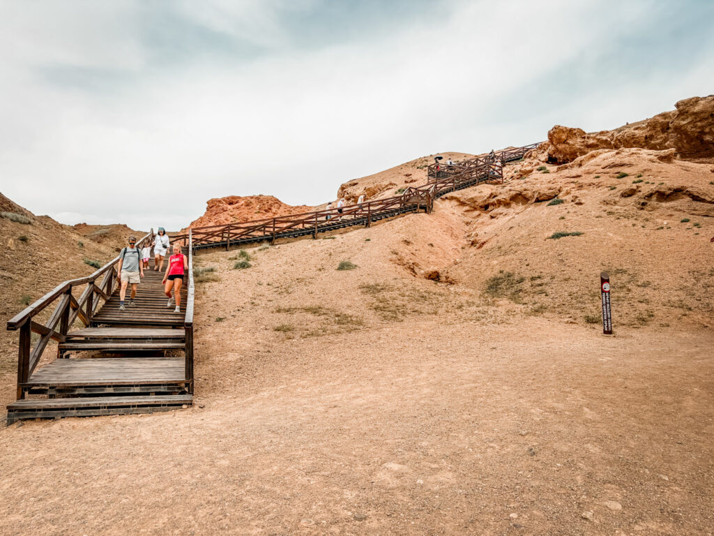 How to Hike Charyn Canyon