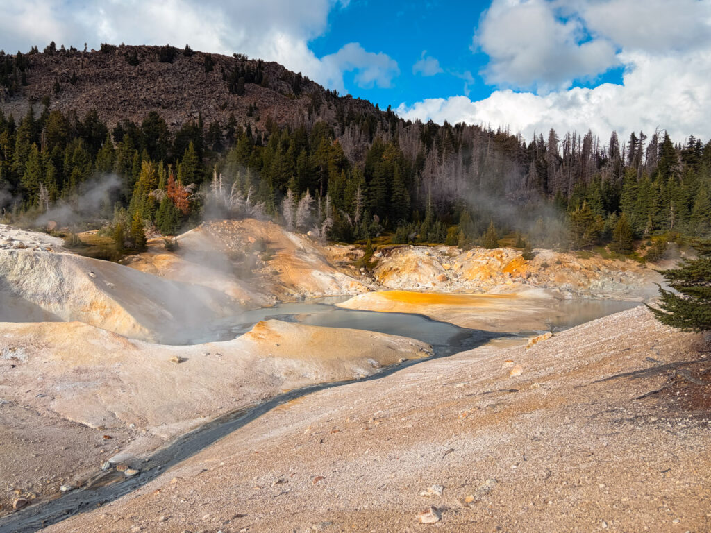 How to Hike Bumpass Hell, Lassen Volcanic National Park
