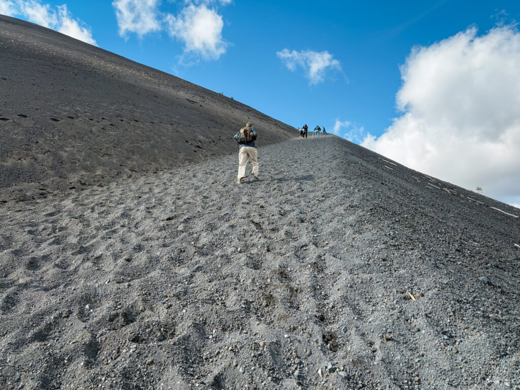 Hiking the steep and looe volcanic gravel